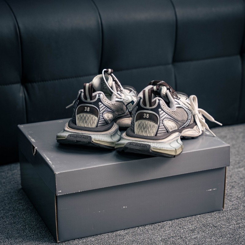 [발렌시아가] BALENCIAGA  3XL 스니커즈