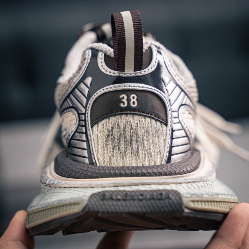 [발렌시아가] BALENCIAGA  3XL 스니커즈