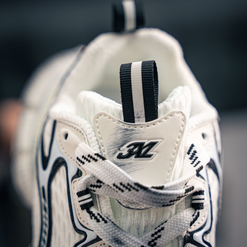 [발렌시아가] BALENCIAGA  3XL 스니커즈