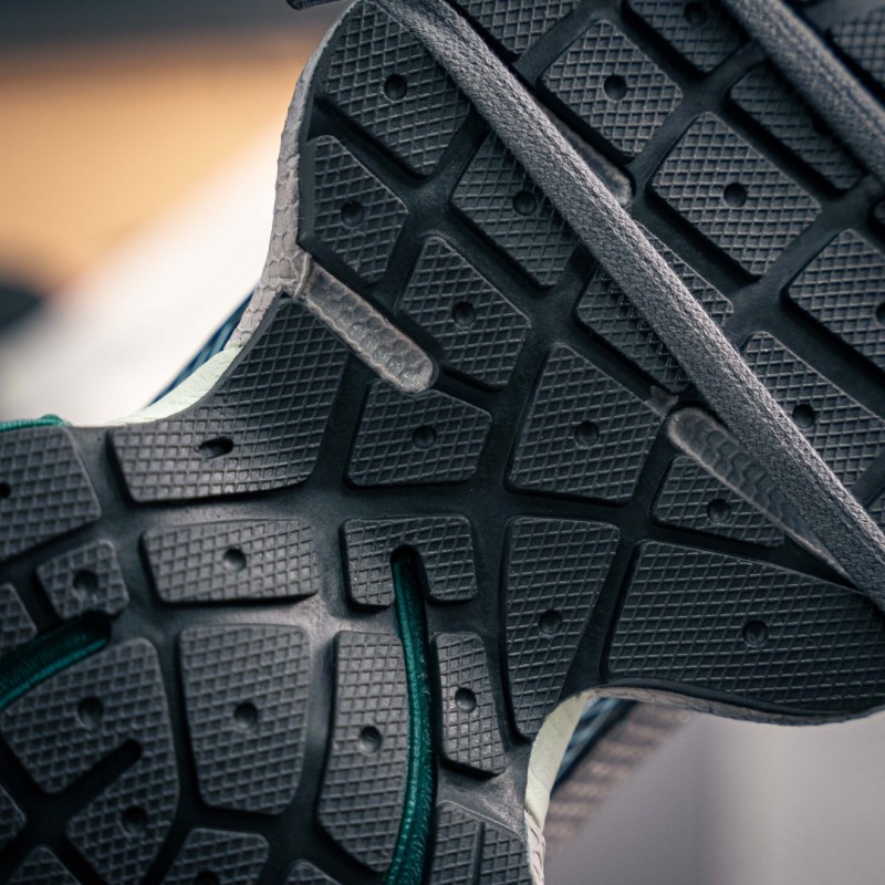 [발렌시아가] BALENCIAGA  3XL 스니커즈