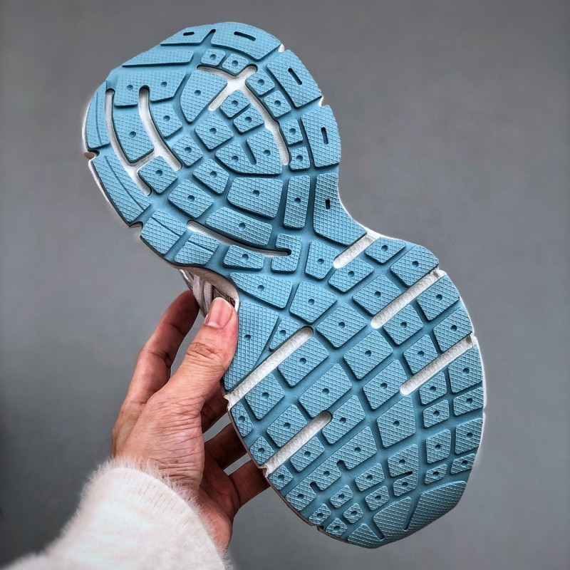 [발렌시아가] BALENCIAGA  3XL 스니커즈