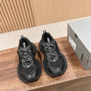 [발렌시아가] BALENCIAGA  3XL 스니커즈