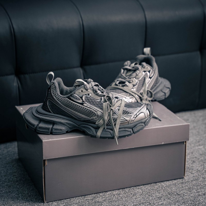 [발렌시아가] BALENCIAGA  3XL 스니커즈