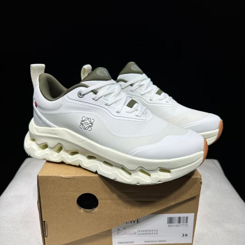 LOEWE 로에베 x 온 콜라보레이션 스니커즈