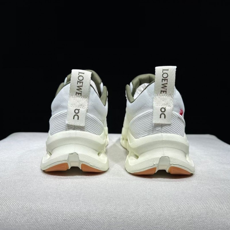 LOEWE 로에베 x 온 콜라보레이션 스니커즈