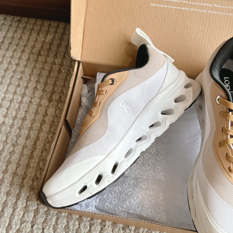 LOEWE 로에베 x 온 콜라보레이션 스니커즈