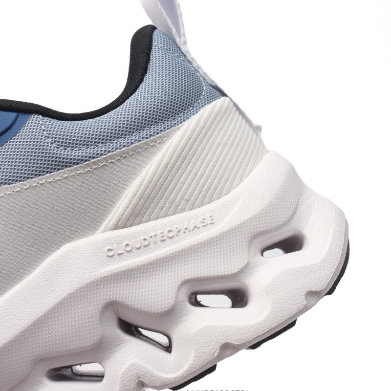 LOEWE 로에베 x 온 콜라보레이션 스니커즈