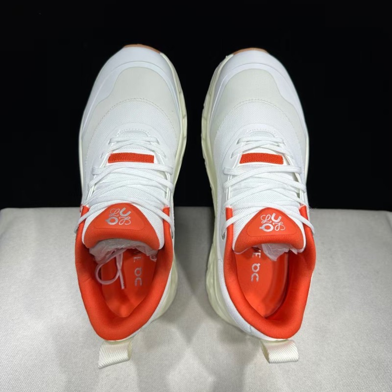 LOEWE 로에베 x 온 콜라보레이션 스니커즈