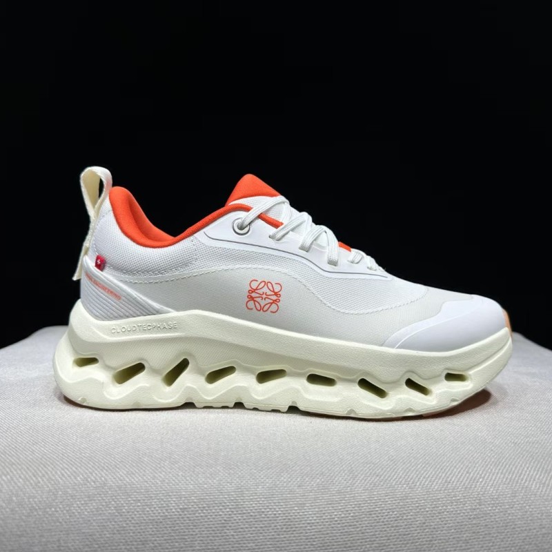 LOEWE 로에베 x 온 콜라보레이션 스니커즈