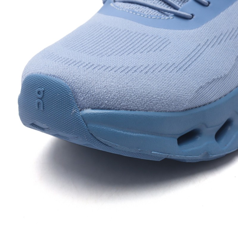 LOEWE 로에베 x 온 콜라보레이션 스니커즈