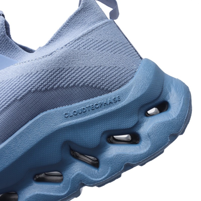 LOEWE 로에베 x 온 콜라보레이션 스니커즈