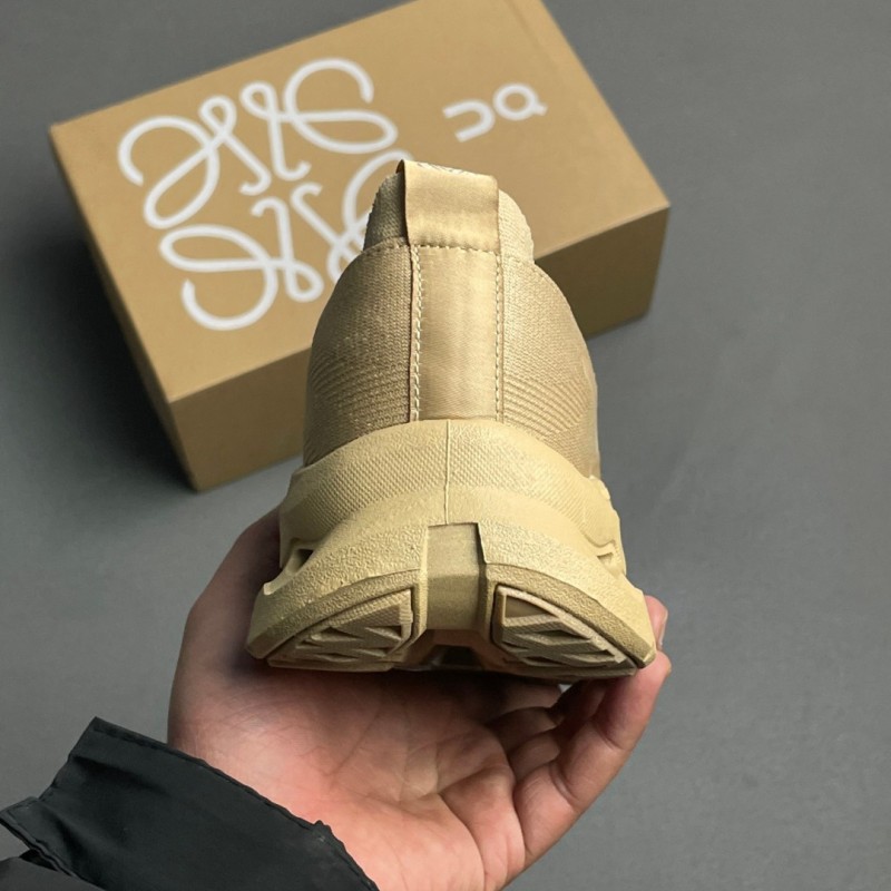 LOEWE 로에베 x 온 콜라보레이션 스니커즈