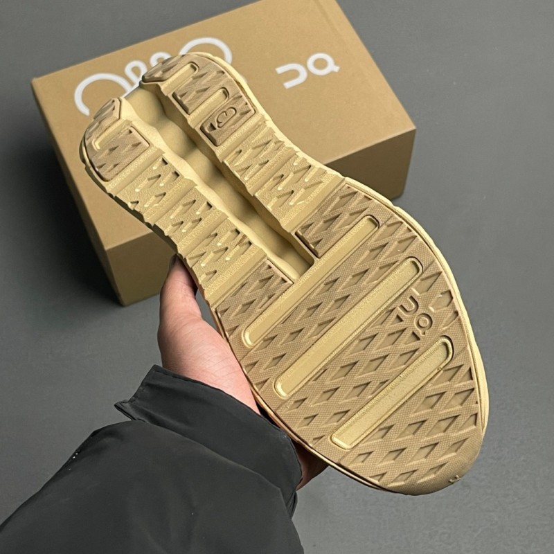 LOEWE 로에베 x 온 콜라보레이션 스니커즈