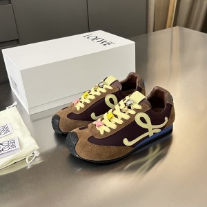 LOEWE 로에베 발레 러너 2.0