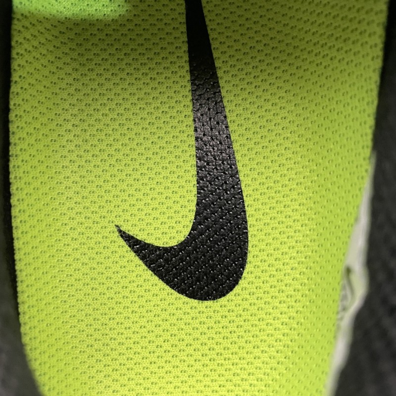 나이키 에어 맥스 2013