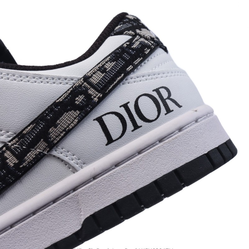 나이키 덩크 로우