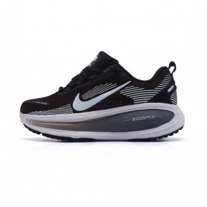 나이키 보메로 18