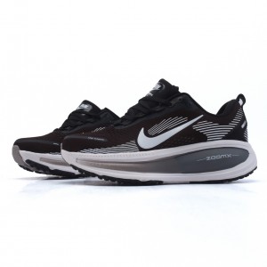 나이키 보메로 18