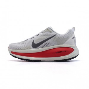 나이키 보메로 18