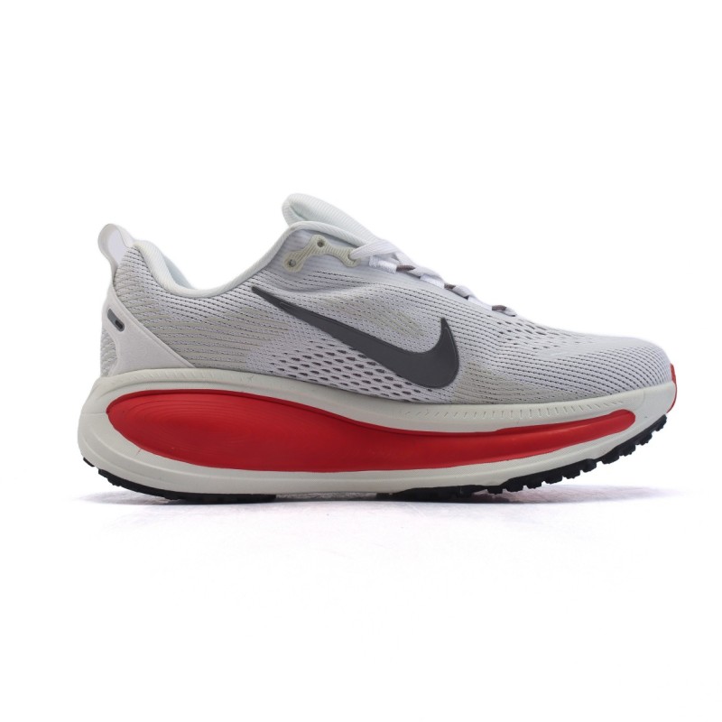 나이키 보메로 18