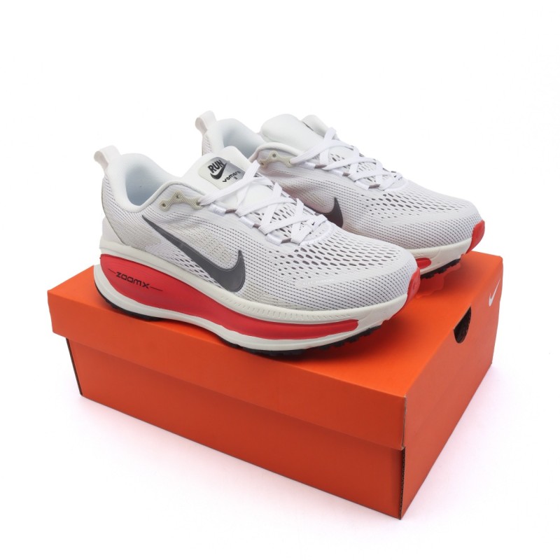 나이키 보메로 18