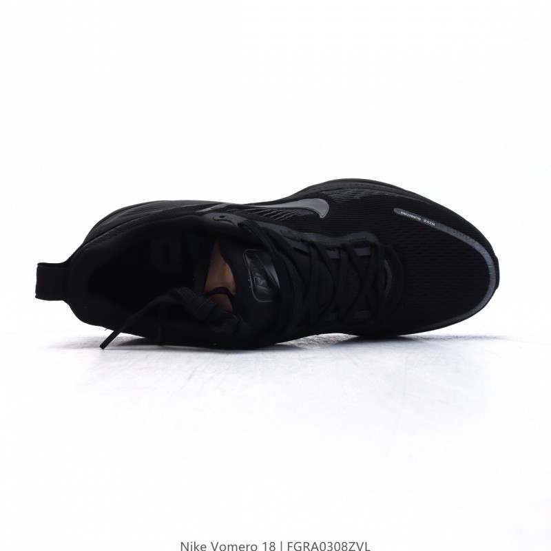 나이키 보메로 18