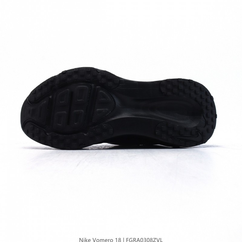 나이키 보메로 18