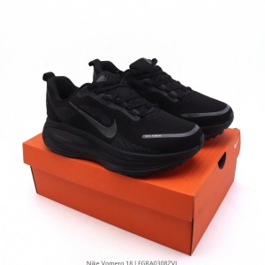 나이키 보메로 18