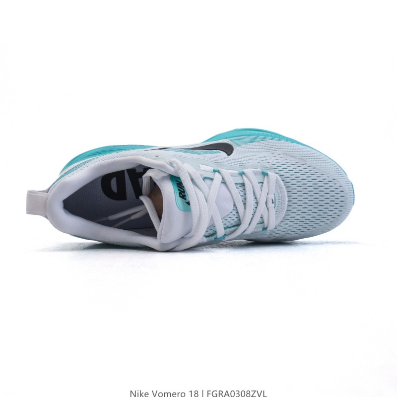 나이키 보메로 18