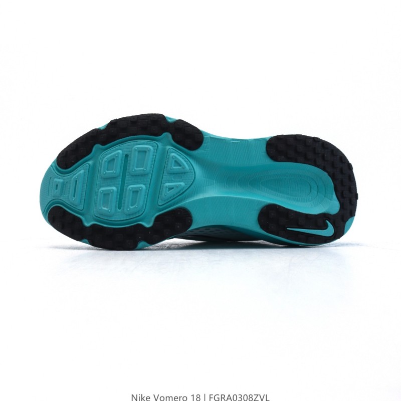 나이키 보메로 18