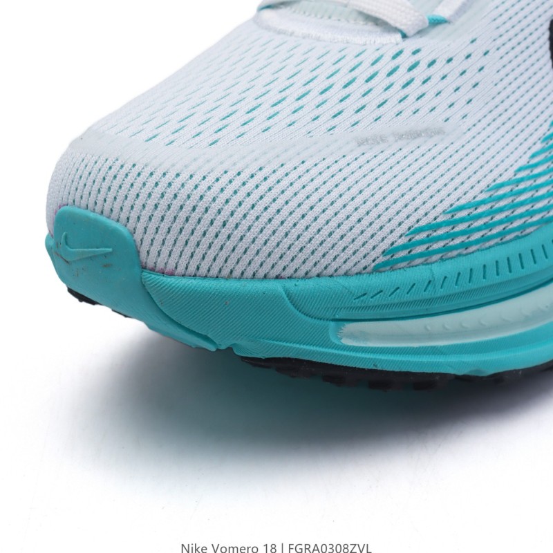 나이키 보메로 18