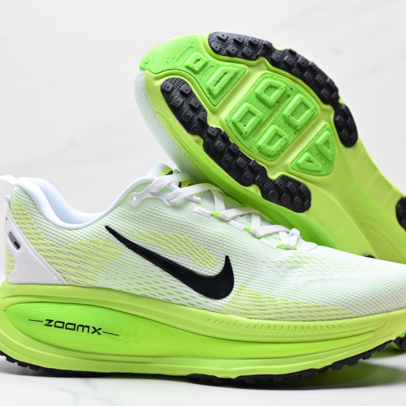 나이키 보메로 18