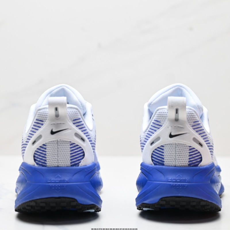 나이키 보메로 18