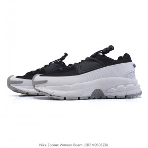 나이키 줌 보메로 로밍