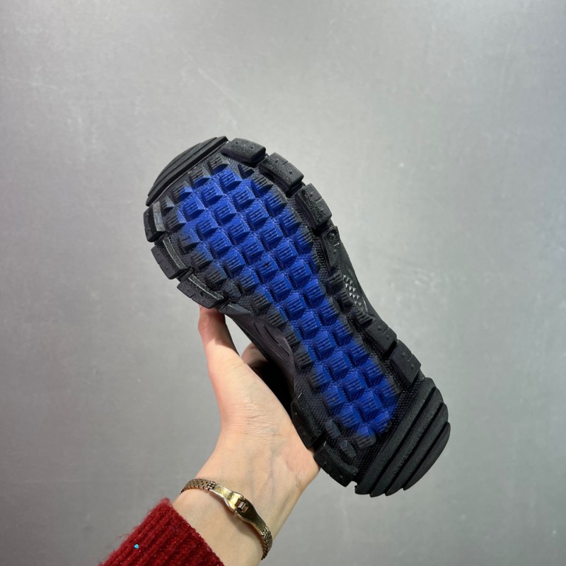 나이키 줌 보메로 로밍