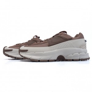 나이키 줌 보메로 로밍