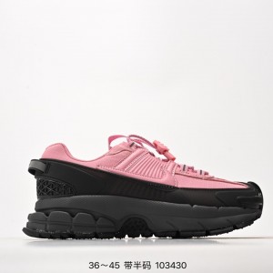 나이키 줌 보메로 로밍