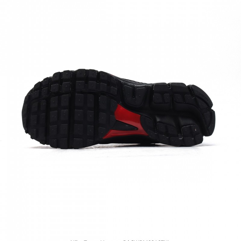 나이키 줌 보메로 5