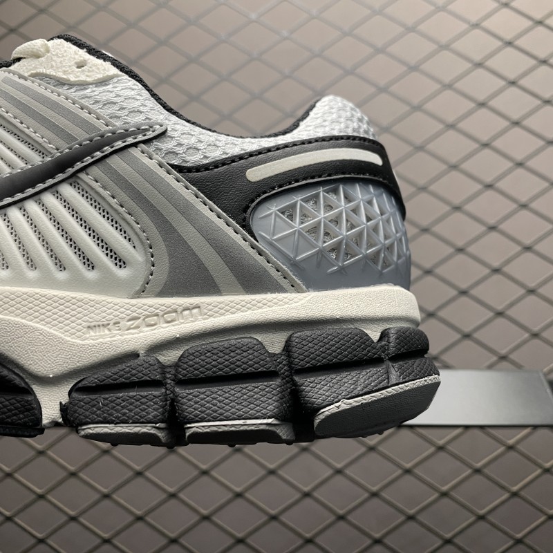 나이키 줌 보메로 5