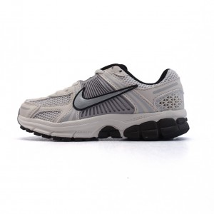 나이키 줌 보메로 5