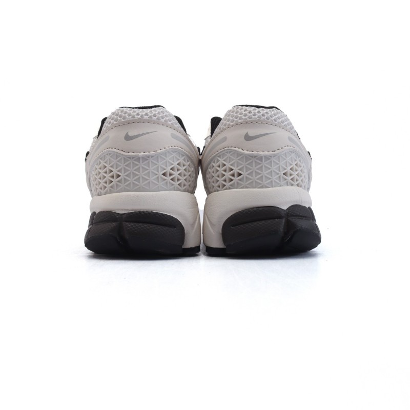 나이키 줌 보메로 5