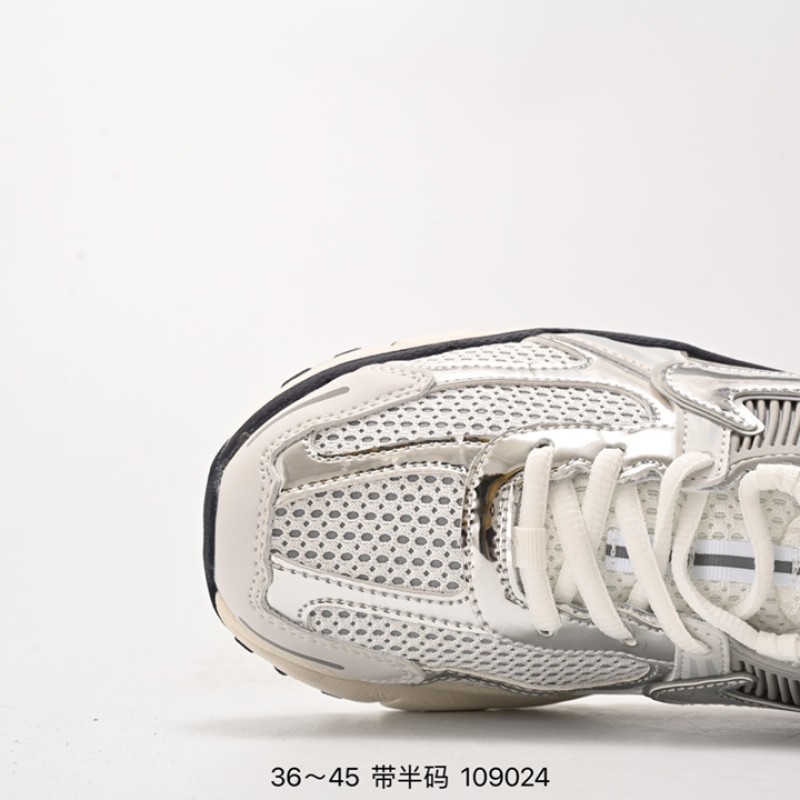 나이키 줌 보메로 5