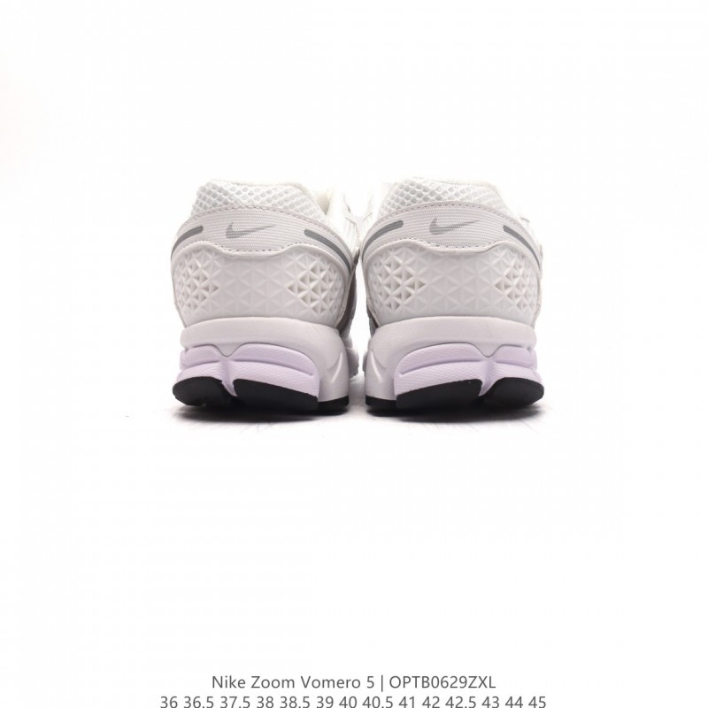 나이키 줌 보메로 5
