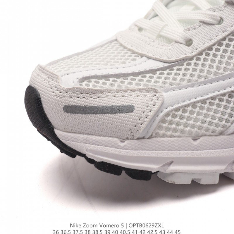 나이키 줌 보메로 5