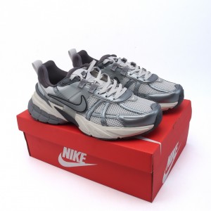 Nike V2K Run 나이키 V2K 런