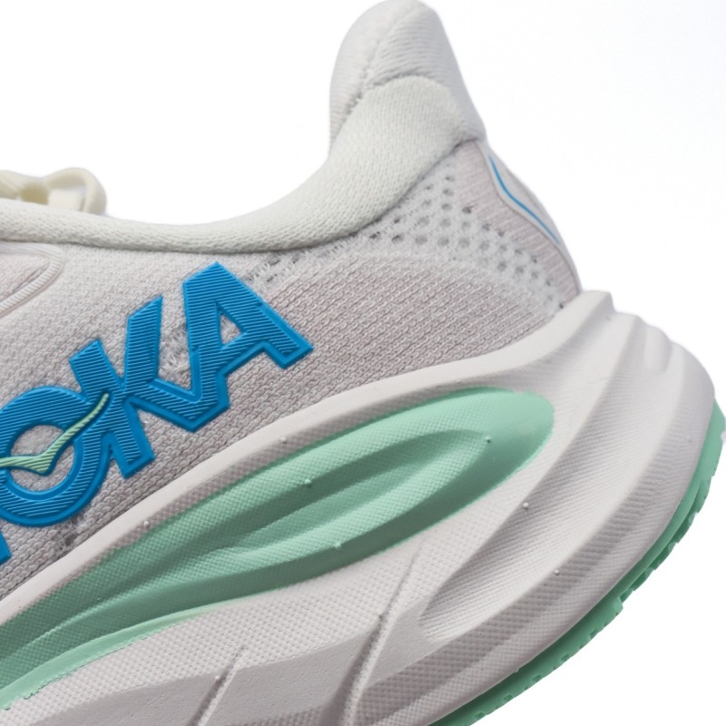 호카 남성 클리프톤 9