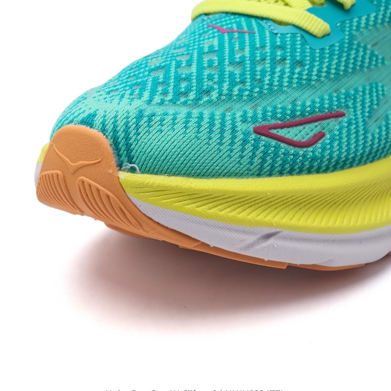 호카 남성 클리프톤 9