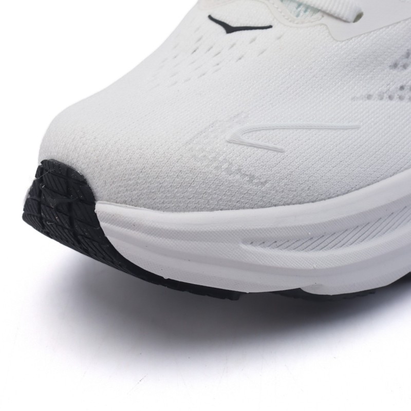 호카 남성 클리프톤 9