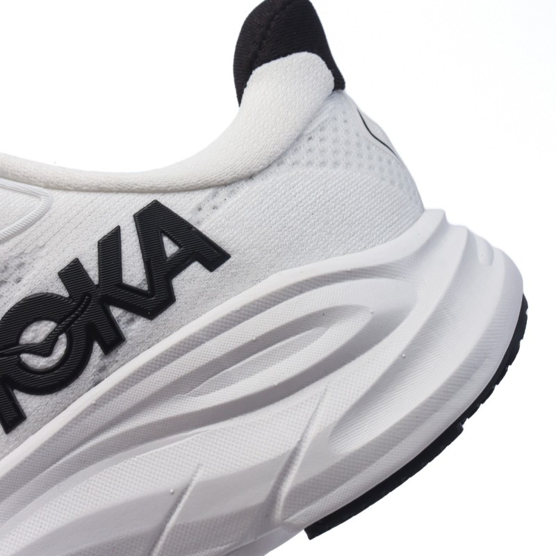 호카 남성 클리프톤 9