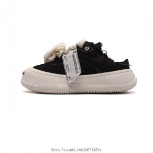 SMILEREPUBLIC 스마일리퍼블릭 캔버스 뮬 스니커즈 남녀공용품 로우